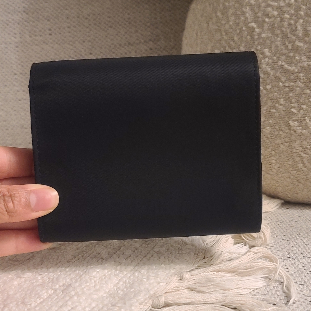 Prada Black Wallet - Picture 2 of 10